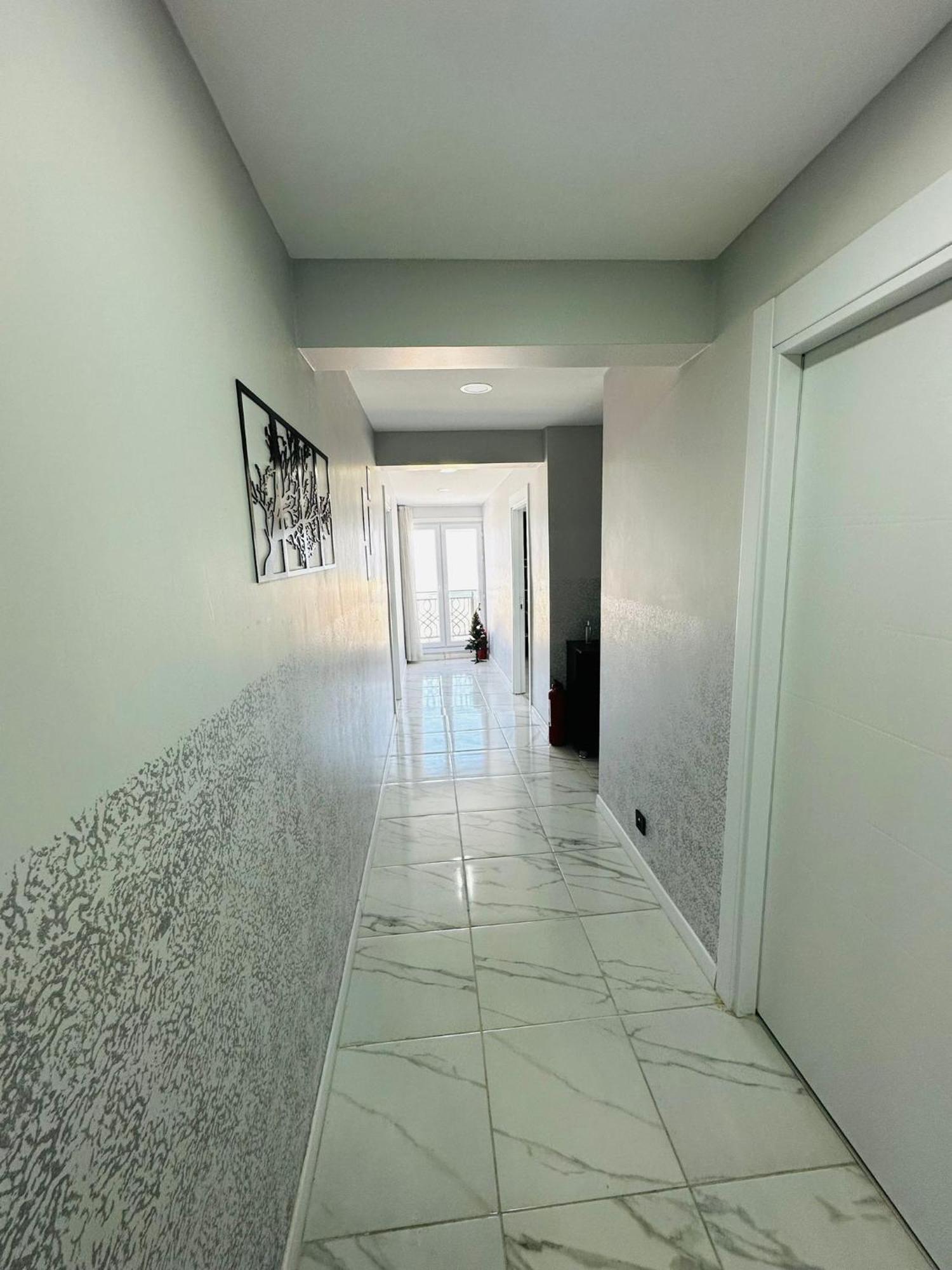 Holiday Beach Hotel Arnavutkoy Bagian luar foto